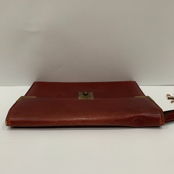 Gucci Brown Leather Clutch Bag Sku#84262 (gently used) - Picture 3 of 12
